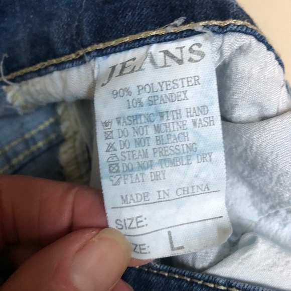 DISTRESSED Medium Wash Jeans, Size Large - Picture 11 of 13